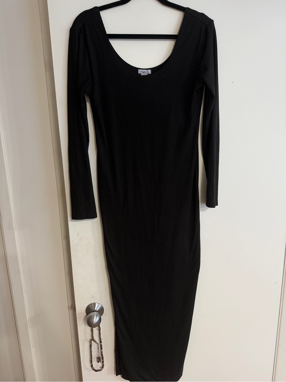 Rue21 Black Long Sleeve Scoop Neck Maxi Dress